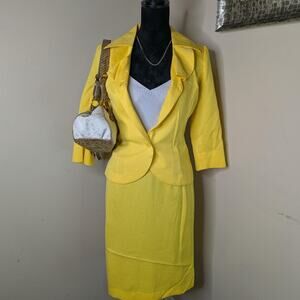 T Milano yellow skirt Set size 8